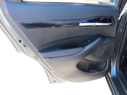 Used 2025 Kia Seltos S image 12