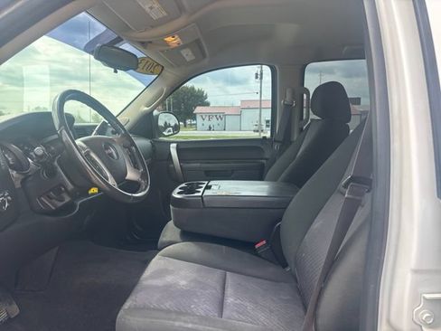 Used 2013 GMC Sierra 1500 SLE w/ Power Tech Package AWD/4WD image 9