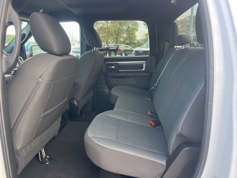 Used 2024 RAM 1500 Warlock RWD image 25