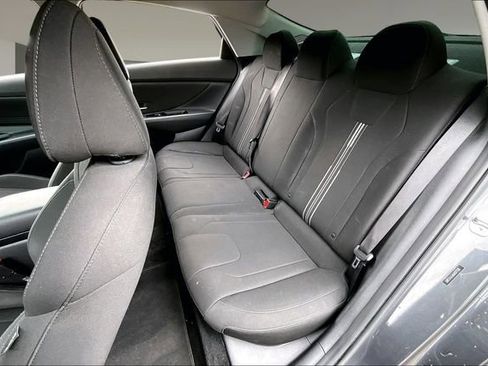 Used 2021 Hyundai Elantra SEL w/ Convenience Package image 20