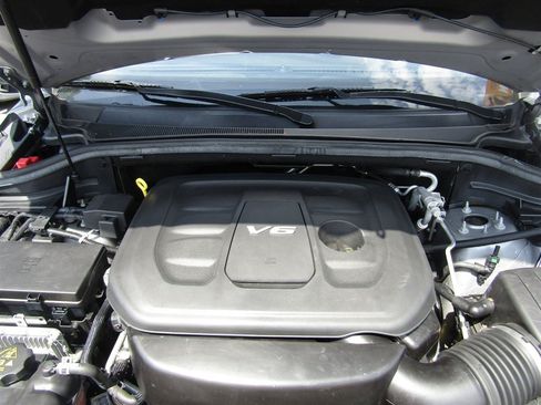 Used 2018 Dodge Durango SXT w/ Quick Order Package 2BB AWD/4WD image 33