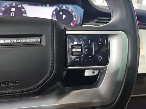 Used 2024 Land Rover Range Rover Long Wheelbase Autobiography image 20