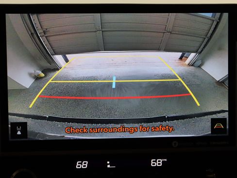 Used 2022 Toyota Tundra SR5 w/ SR5 Premium Package AWD/4WD image 21