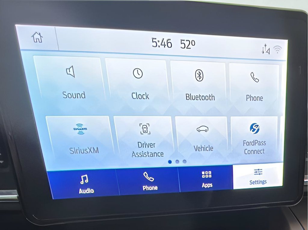 Used 2020 Ford Explorer XLT w/ Equipment Group 202A AWD/4WD image 13