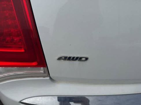 Used 2015 Chrysler 300 Limited w/ Driver Convenience Group image 5