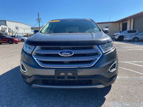 Used 2017 Ford Edge Titanium w/ Equipment Group 301A image 8