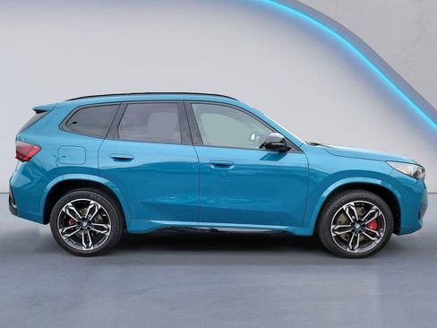 Certified 2025 BMW X1 xDrive28i w/ M Sport Package image 3