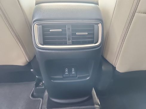 Used 2020 Honda CR-V Touring image 31