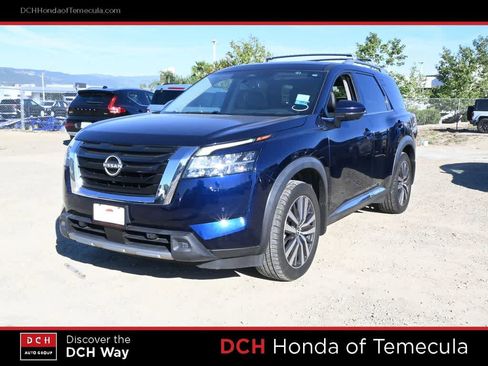 Used 2022 Nissan Pathfinder Platinum w/ Cargo Package image 1