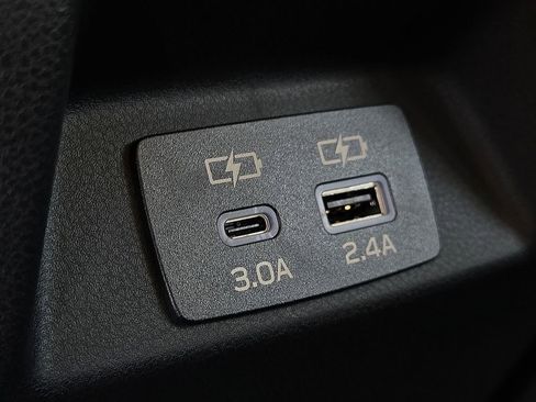 New 2025 Subaru Crosstrek 2.5i Limited image 11