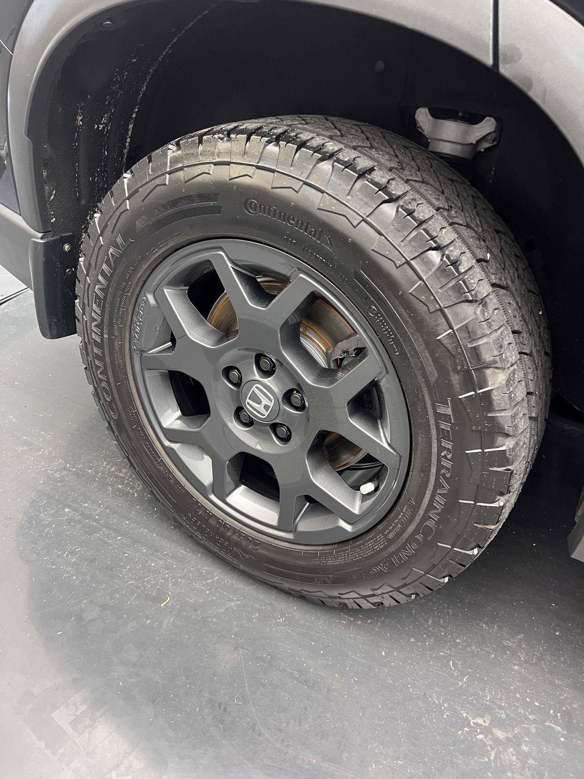 Used 2025 Honda Pilot TrailSport image 42