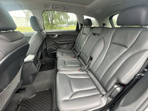 Used 2023 Audi Q7 3.0T Premium Plus AWD/4WD image 23