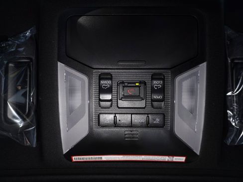 New 2025 Toyota RAV4 SE image 17