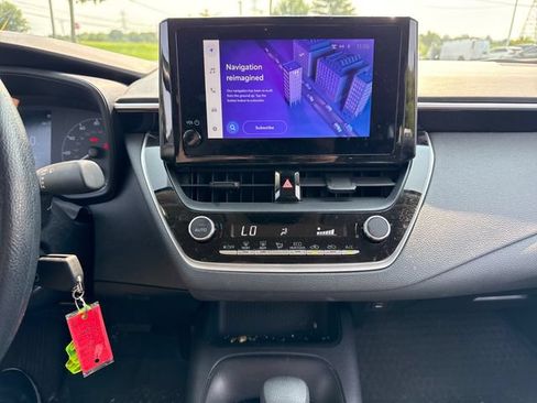 Used 2024 Toyota Corolla LE FWD image 26