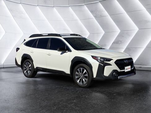 Used 2023 Subaru Outback Limited image 1