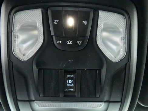 Used 2022 RAM 2500 Tradesman image 40