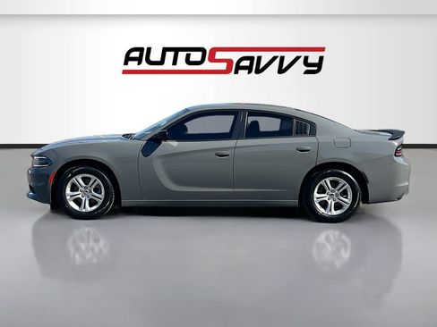 Used 2023 Dodge Charger SXT image 4