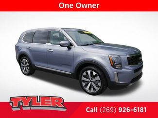 Used 2022 Kia Telluride S image 1