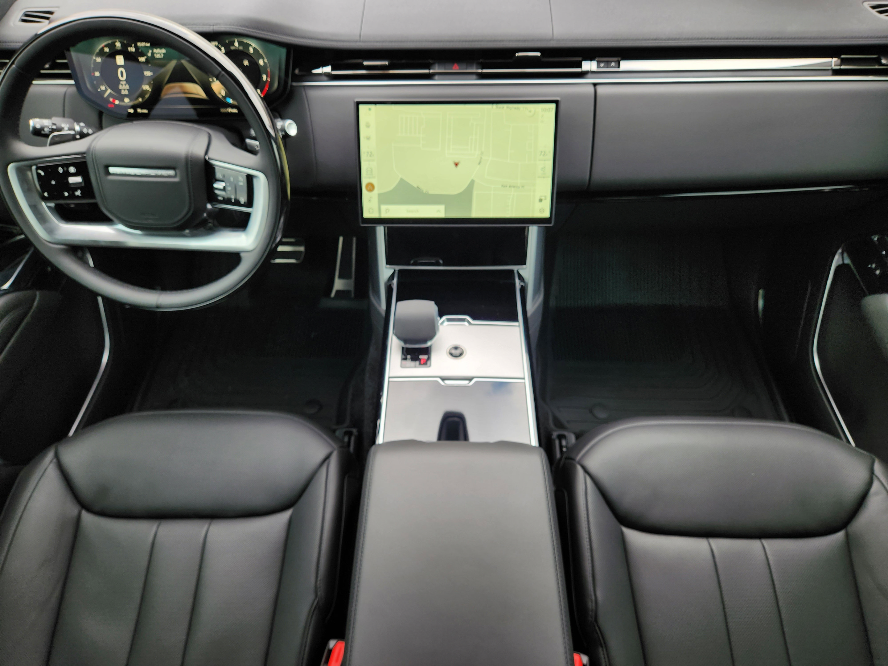 New 2026 Land Rover Range Rover Long Wheelbase SE AWD/4WD image 21
