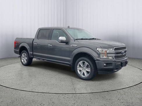 Used 2020 Ford F150 Platinum w/ Equipment Group 701A Luxury image 2