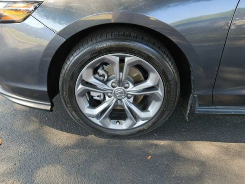 Used 2024 Honda Accord EX image 9