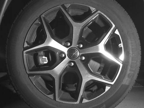 Used 2025 Jeep Compass Limited image 12