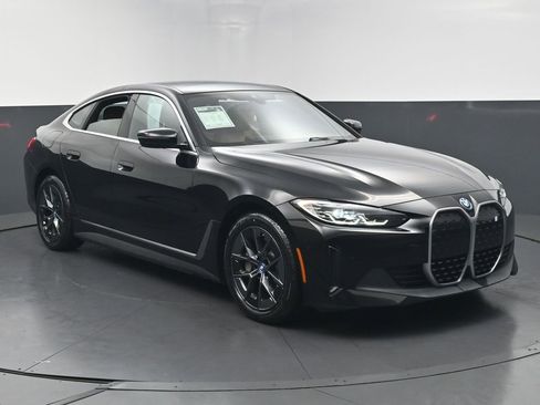 Used 2022 BMW i4 eDrive40 w/ Premium Package RWD image 3