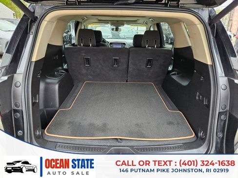 Used 2017 GMC Acadia SLE w/ Driver Alert Package I AWD/4WD image 23