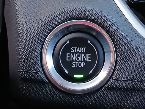 New 2026 Chevrolet TrailBlazer LT w/ Driver Confidence Package FWD image 17
