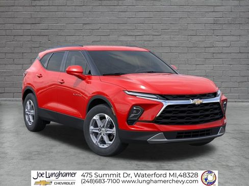 New 2026 Chevrolet Blazer LT w/ Convenience Package AWD/4WD image 8