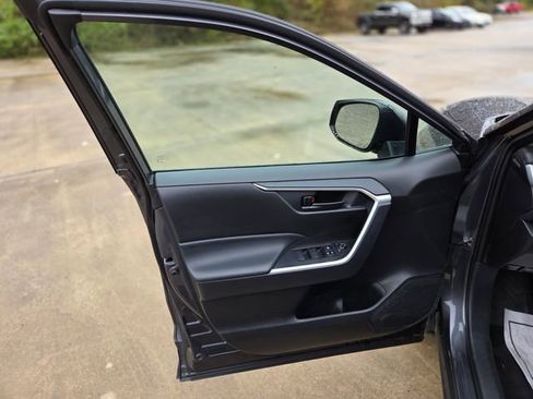 Used 2025 Toyota RAV4 LE image 22