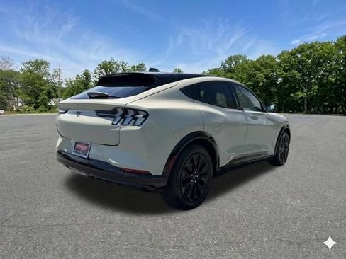 Used 2025 Ford Mustang Mach-E Premium w/ Sport Appearance Package AWD/4WD image 9