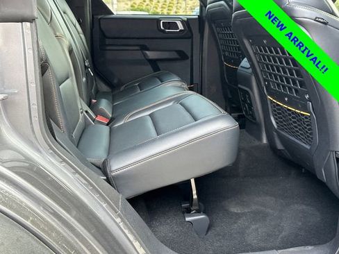 Certified 2024 Ford Bronco Badlands image 15