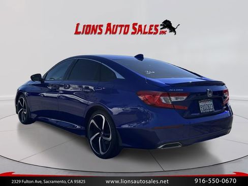 Used 2018 Honda Accord Sport image 7
