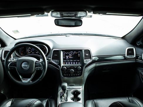 Used 2018 Jeep Grand Cherokee Trailhawk w/ Trailhawk Luxury Group image 23