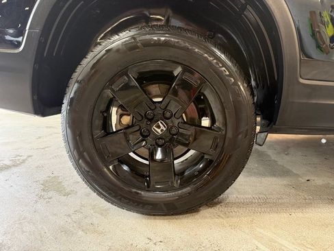 Used 2024 Honda Ridgeline Black Edition image 39