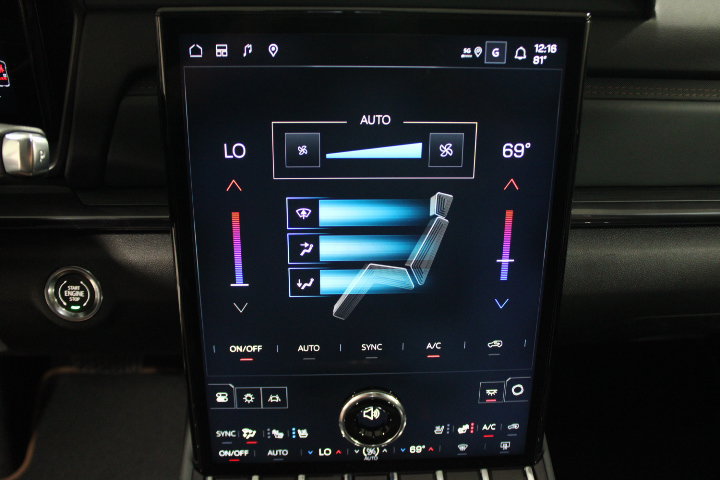 New 2027 GMC Terrain AT4 w/ Convenience Package III AWD/4WD image 47