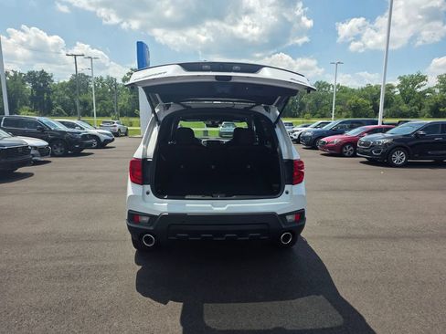 Used 2023 Honda Passport EX-L image 12