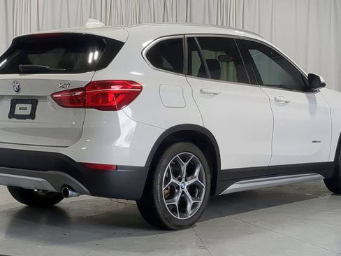 Used 2017 BMW X1 xDrive28i AWD/4WD image 10