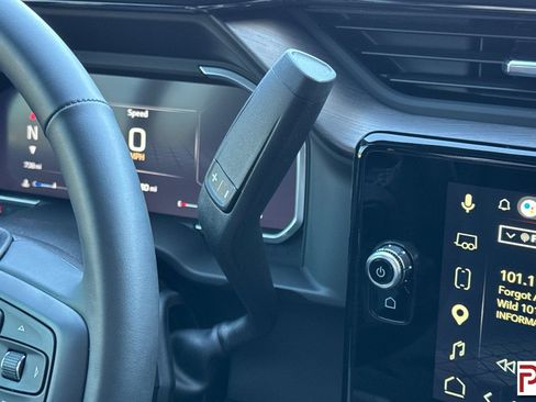 Certified 2026 GMC Sierra 2500 AT4 w/ AT4 Premium Plus Package AWD/4WD image 24