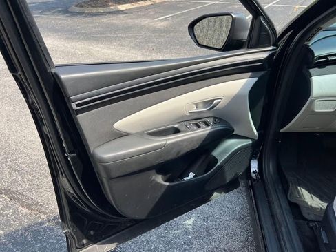 Used 2023 Hyundai Tucson SEL w/ Convenience Package image 19