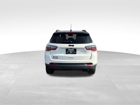 Used 2020 Jeep Compass Latitude image 6