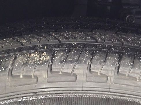 Used 2024 Ford Escape SE image 48