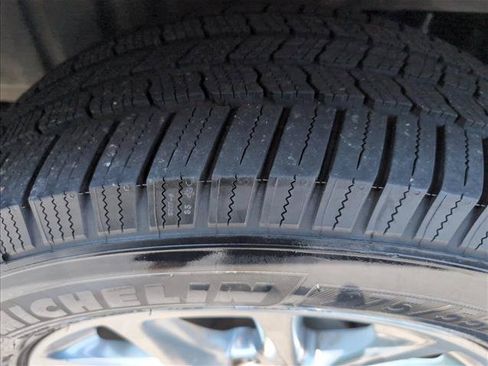 Used 2016 Ford Expedition Limited w/ Equipment Group 301A RWD image 10
