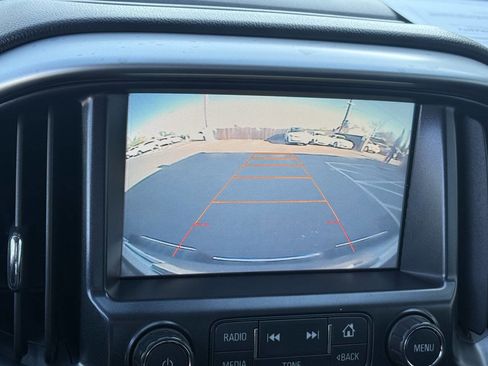 Used 2016 Chevrolet Colorado LT w/ LT Convenience Package image 10