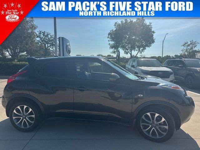 Used 2011 Nissan Juke SL w/ Sport Pkg FWD image 2