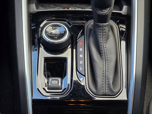 Certified 2026 Chevrolet Colorado Trail Boss AWD/4WD image 37
