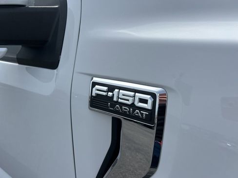 Used 2022 Ford F150 Lariat w/ Trailer Tow Package AWD/4WD image 29
