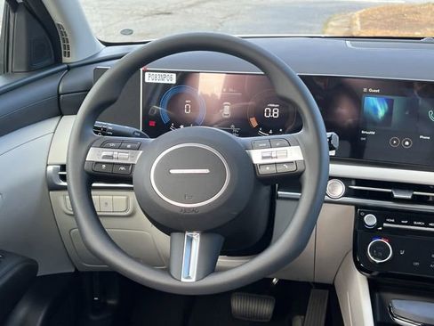 New 2026 Hyundai Tucson SEL FWD image 19