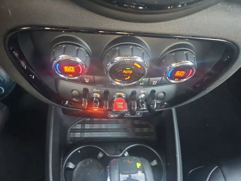 Used 2016 MINI Cooper Clubman image 34